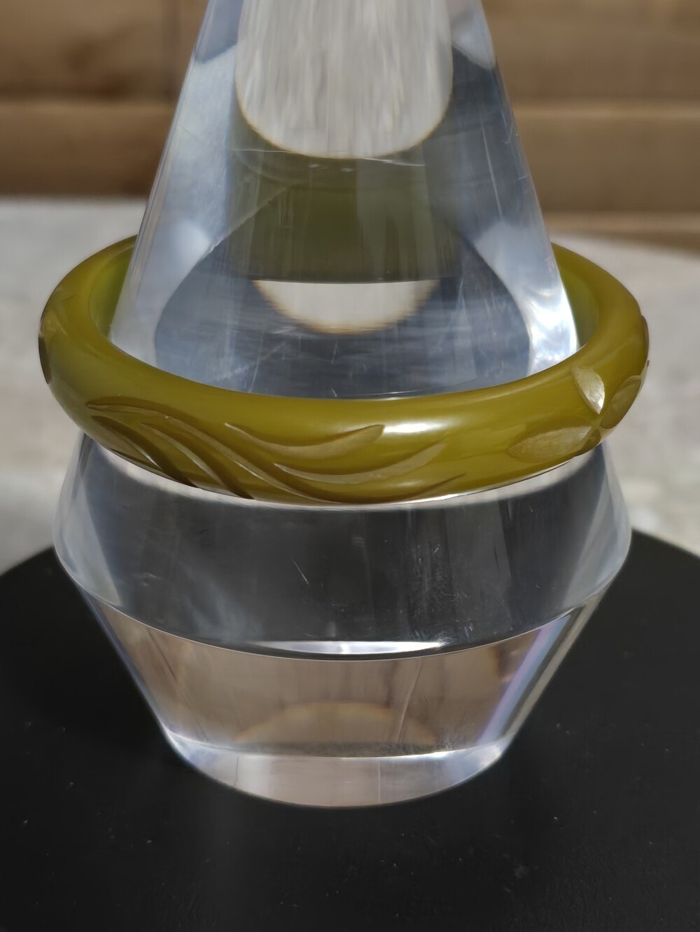Bakelite Olive Green Carved Bangle Bracelet - Picture 3 of 5
